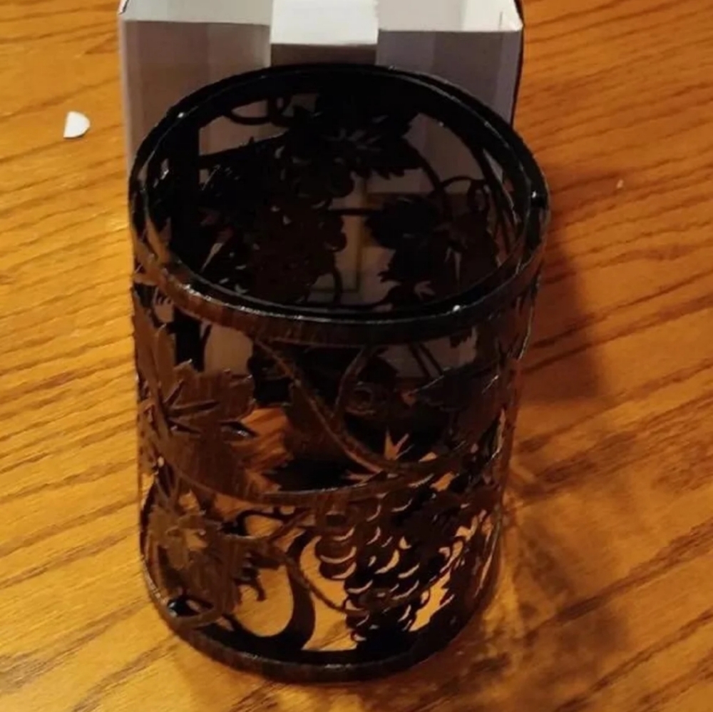 3 scentsy accent shades